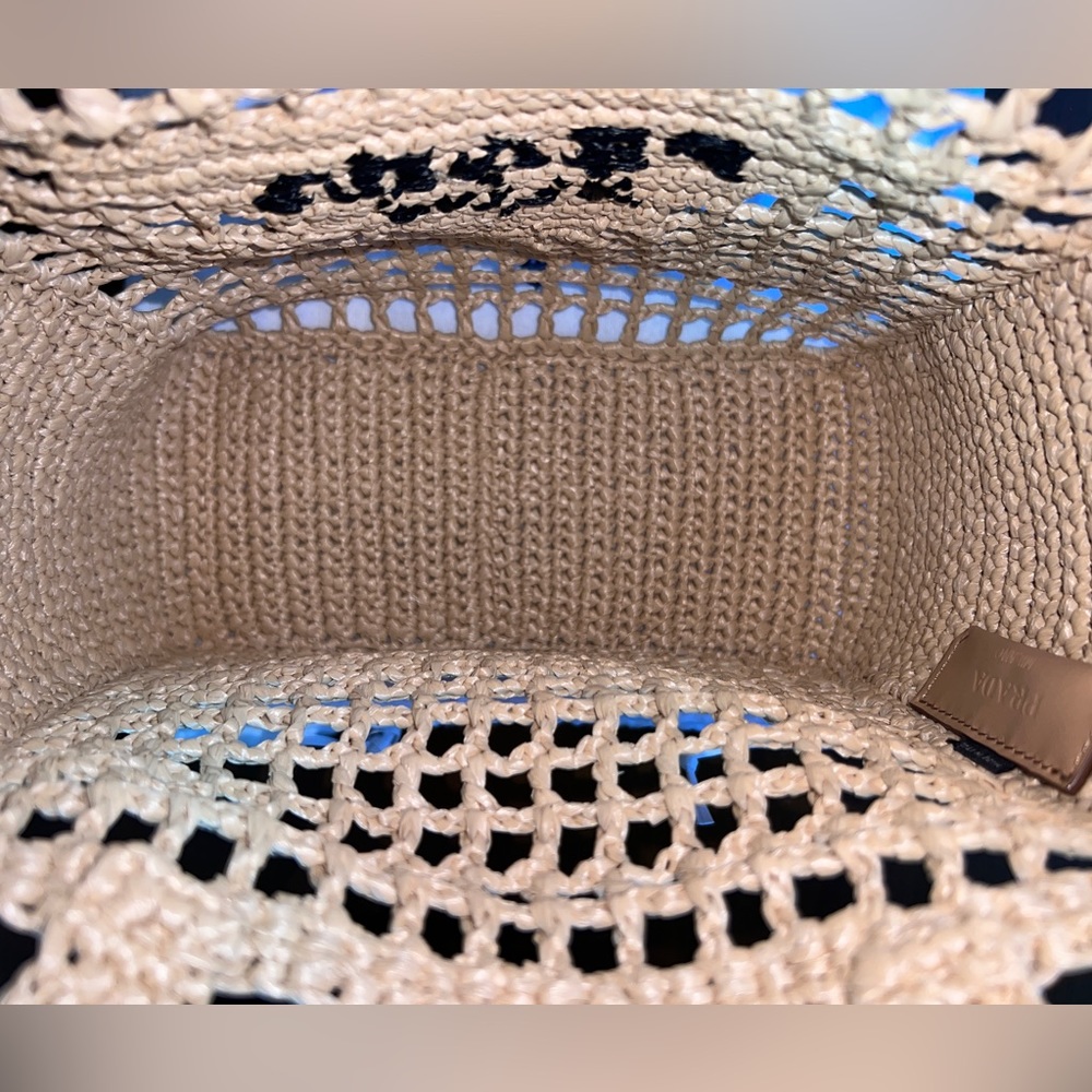 ❌❌SOLD! New Prada Raffia Small Tote - Picture 7 of 10